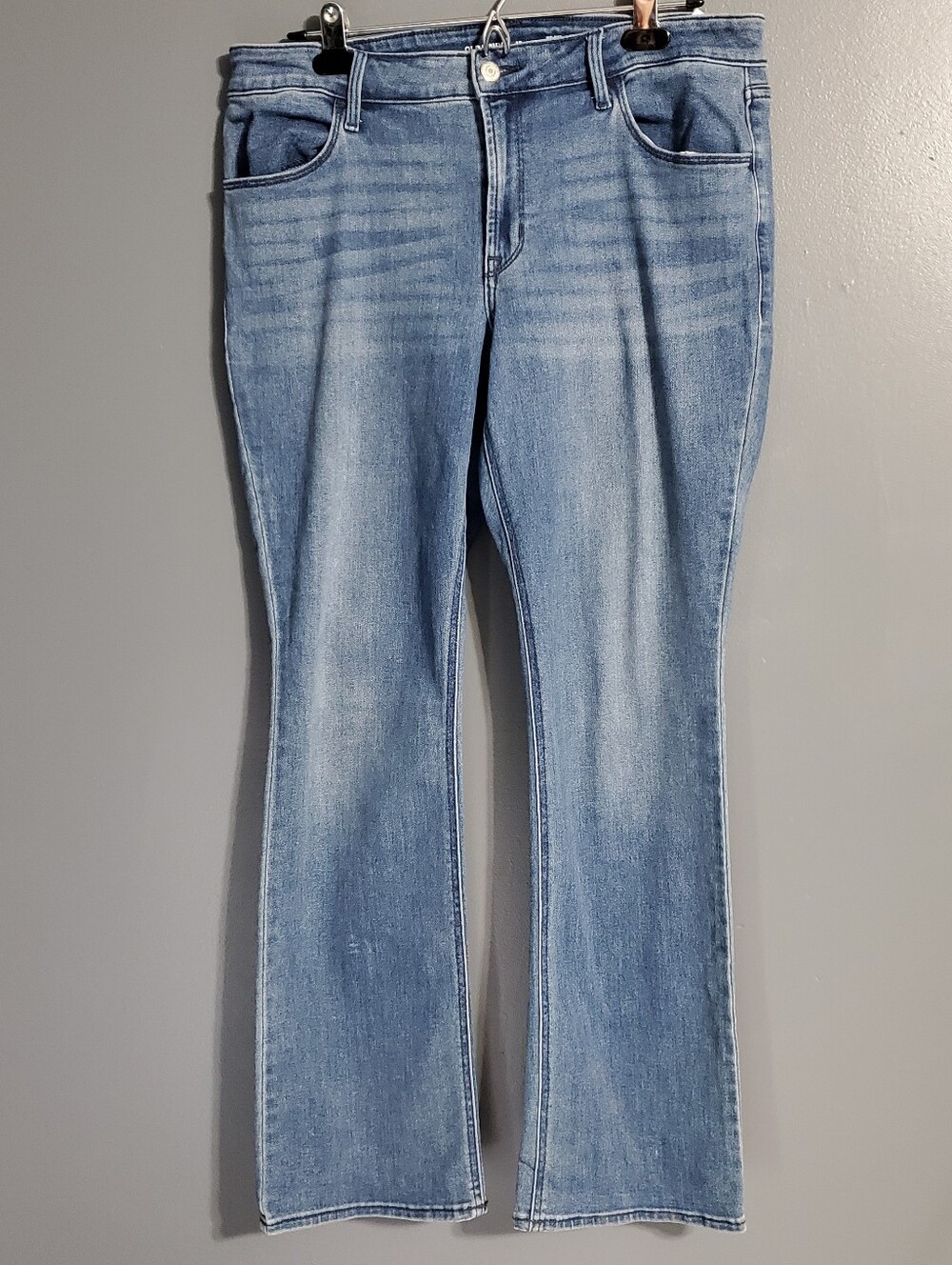 Old Navy Women's Mid Rise Kicker Bootcut Jeans Size 12